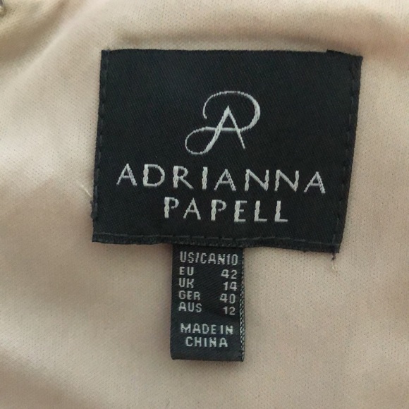 Dress - Picture 3 of 4